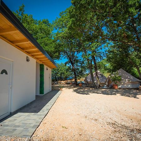 Rock Oak Camping 2 Imotski Dış mekan fotoğraf